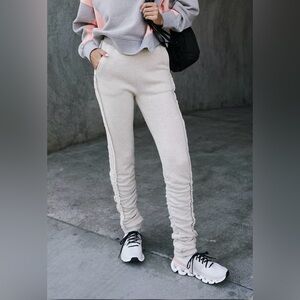 Closeout!▪️NWT Free People Start Up Pants in Heather Grey